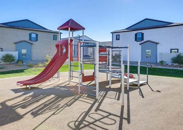 Community Pool & Hiking Trails: Red Fox Retreat 2 * Phoenix